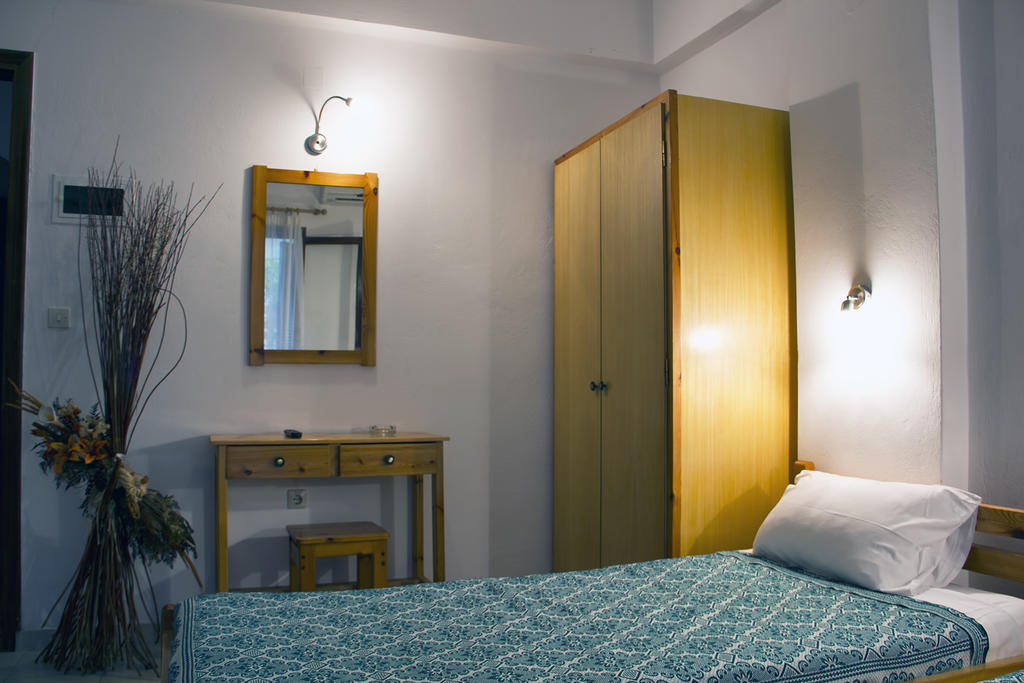 Salvanos Residence Ypsos Chambre photo